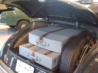 Illustration for article titled Inside Mercedes-Benz's Classic Treasure Trove